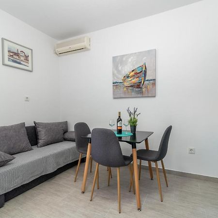 Apartmani Ante & Sime 特罗吉尔 外观 照片